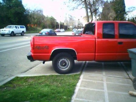 Bad parker on MLK, south of Jackson