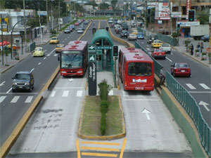 Bogota BRT (Photo credit: globalurban.org